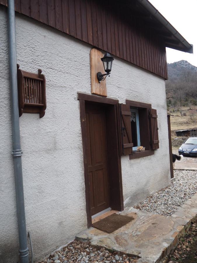 Hostal Les Bordes De Paloumieres Val-de-Sos Exterior foto