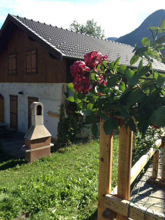 Hostal Les Bordes De Paloumieres Val-de-Sos Exterior foto
